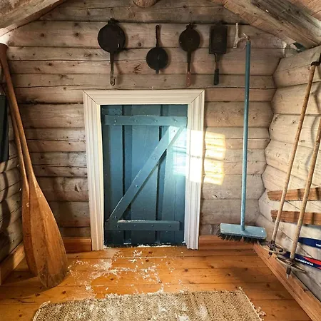 Feriehus 1940s Near Motjonn In Rauland Oyfjell